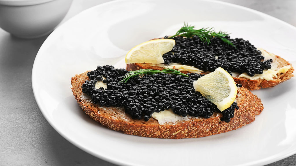 Veganer Kaviar auf Brot