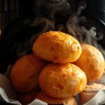 Aufbackbrötchen im Airfryer: Knusprig in 5 Min.